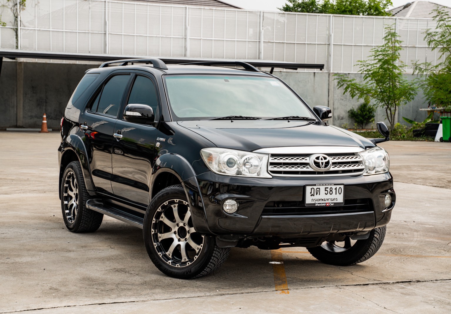 Toyota fortuner 2010